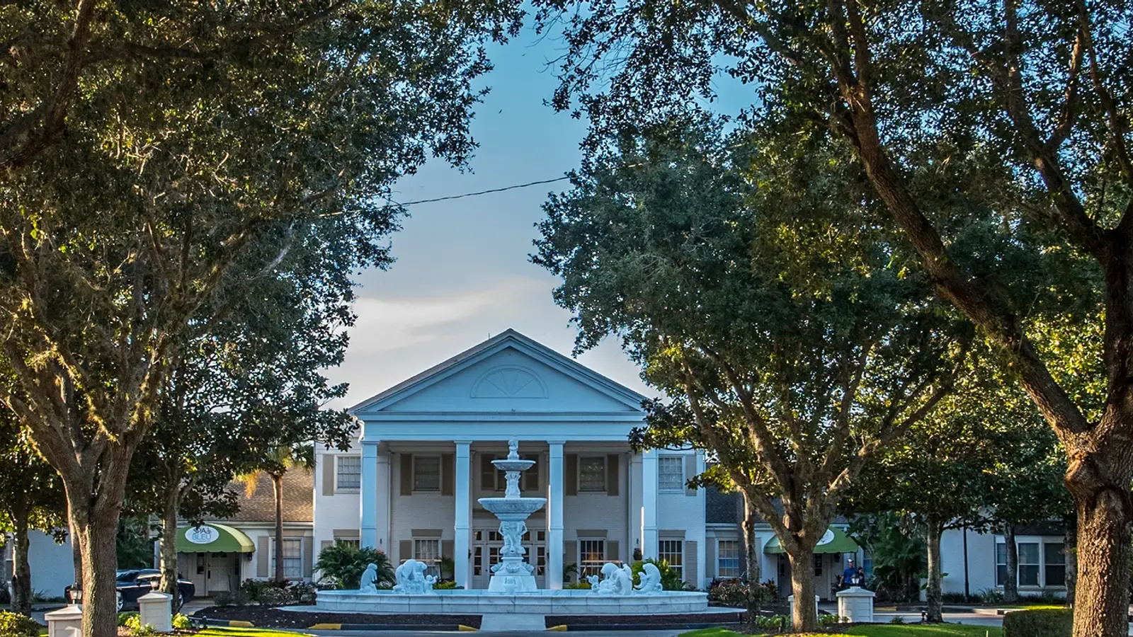 Plantation Inn
